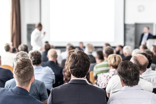 How Essential Is HOA Board Member Training For New Members