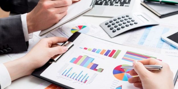 manage hoa budget 8 Tips To Manage Your HOA Budget The Right Way