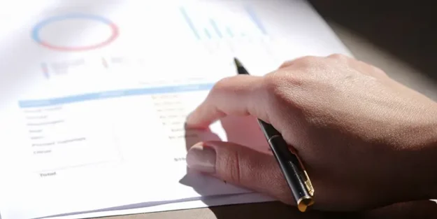 hoa budget review